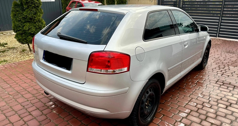 Audi A3 cena 17500 przebieg: 205000, rok produkcji 2007 z Jaworzno małe 326